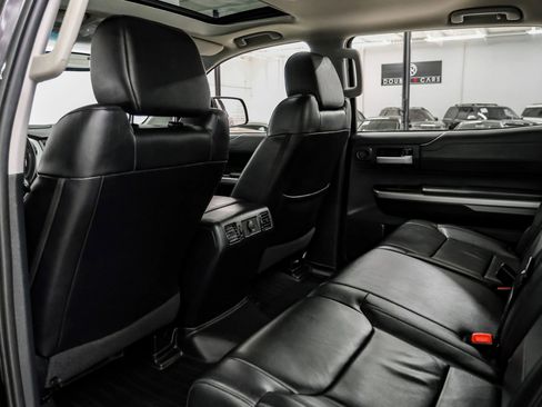 Used 2017 Toyota Tundra Limited image 36