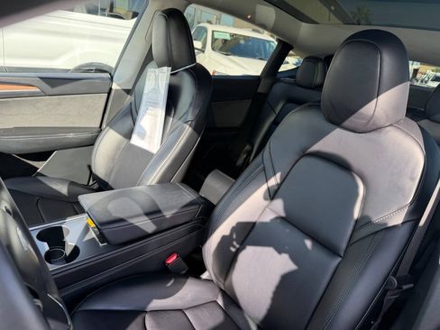 Used 2023 Tesla Model Y Long Range AWD/4WD image 14