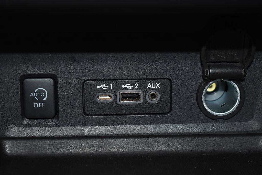 Used 2024 Nissan Sentra SR FWD image 22