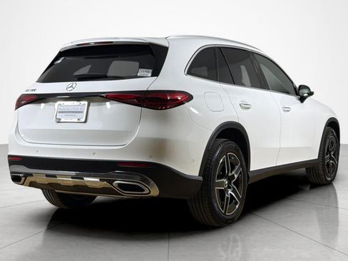 Used 2026 Mercedes-Benz GLC 300 image 5