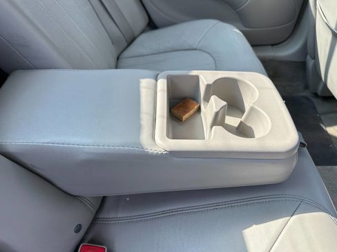 Used 2007 Buick Lucerne CXL image 21