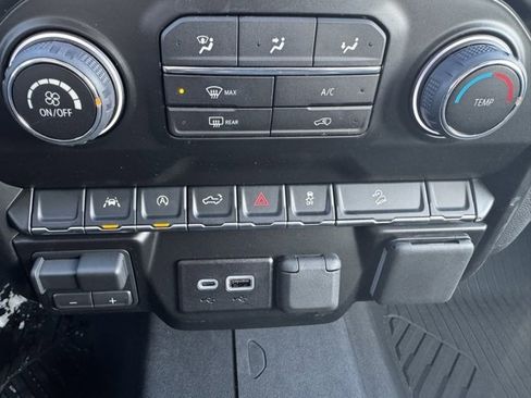 New 2026 Chevrolet Silverado 1500 Custom Trail Boss w/ Dark Appearance Package image 11