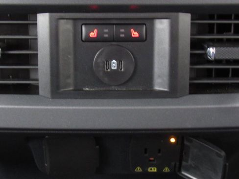 Used 2024 Ford F350 Lariat w/ Lariat Ultimate Package image 37