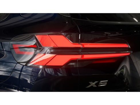 New 2026 BMW X5 xDrive40i AWD/4WD image 11