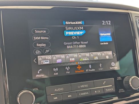 Used 2024 Nissan Titan SV w/ SV Bronze Edition Package image 28