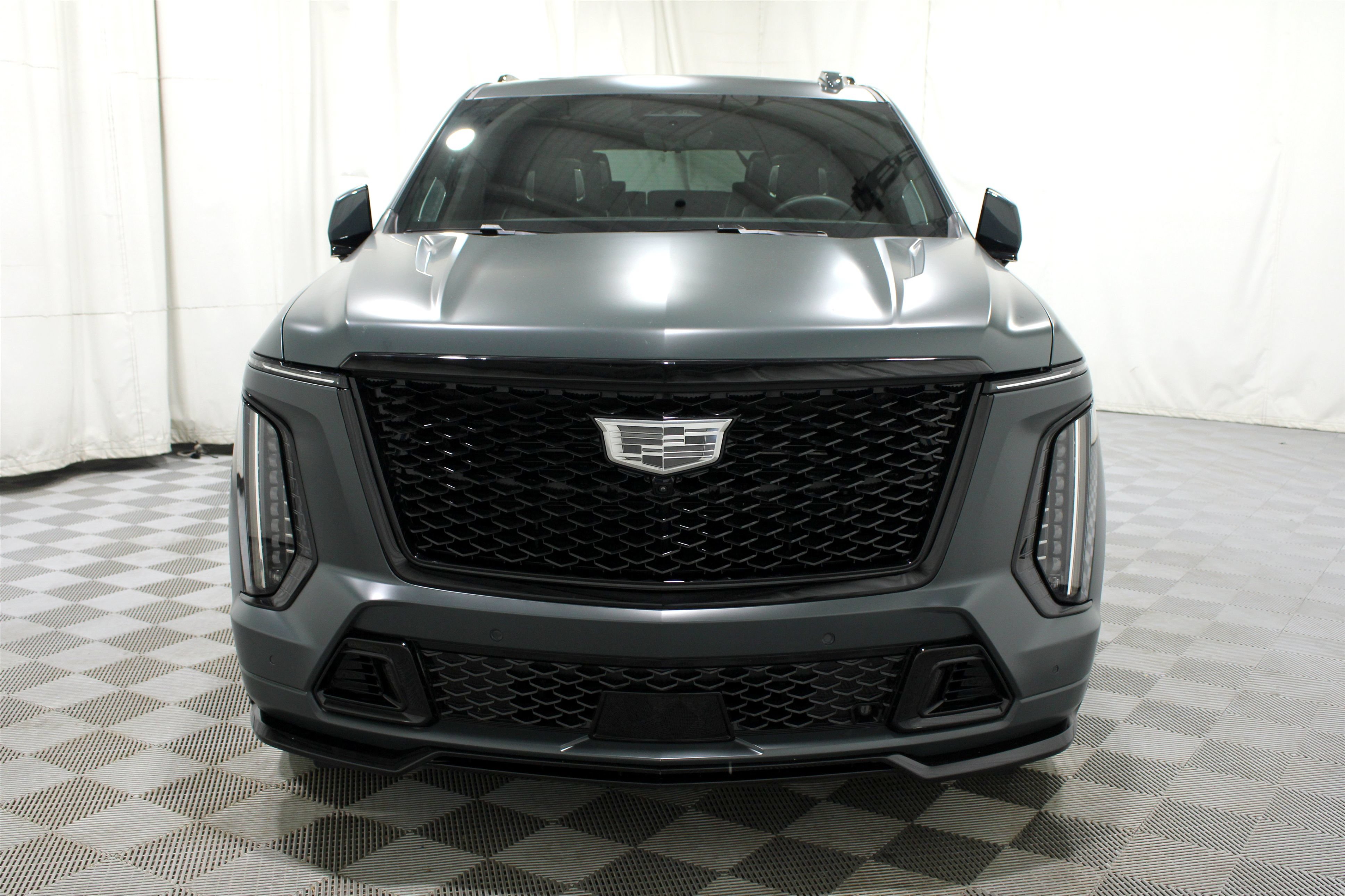 Certified 2025 Cadillac Escalade V AWD/4WD image 40
