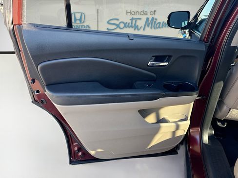 Certified 2022 Honda Pilot Special Edition image 26