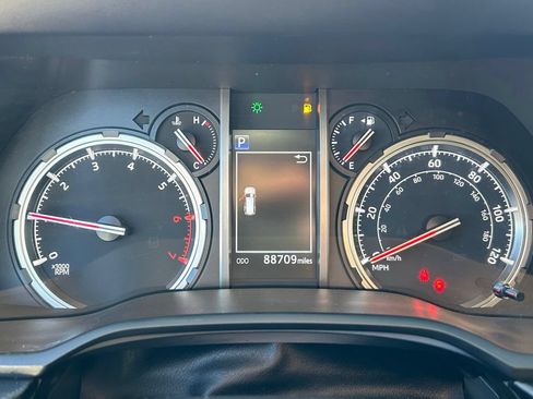 Used 2023 Toyota 4Runner Limited AWD/4WD image 16