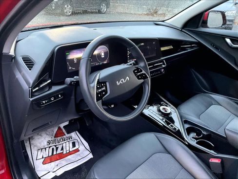 Used 2024 Kia Niro Wind image 8