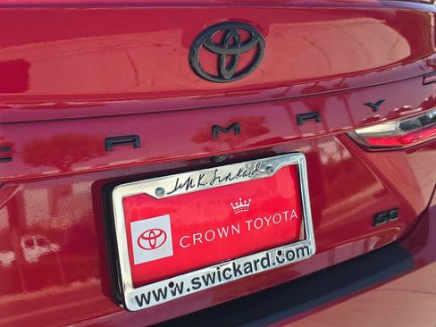 Certified 2025 Toyota Camry SE FWD image 15