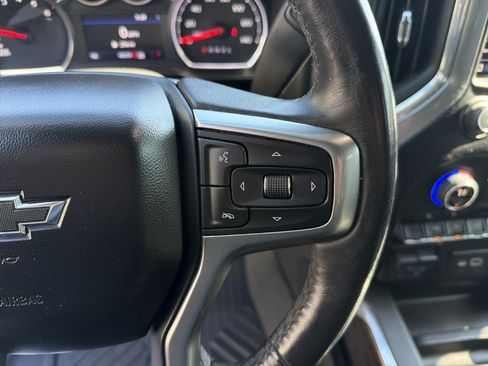 Used 2021 Chevrolet Silverado 1500 LT Trail Boss w/ Convenience Package II AWD/4WD image 20