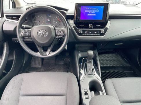 Certified 2023 Toyota Corolla LE image 10