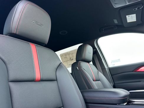 New 2026 Chevrolet Traverse RS AWD/4WD image 18