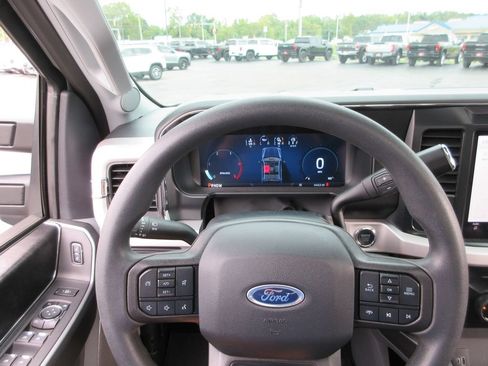 Used 2026 Ford F250 XLT w/ XLT Premium Package AWD/4WD image 36