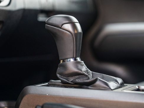 Certified 2023 Toyota Tacoma TRD Off-Road image 27