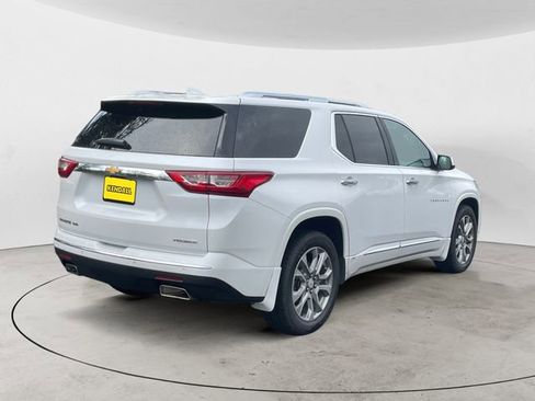 Used 2019 Chevrolet Traverse Premier AWD/4WD image 5