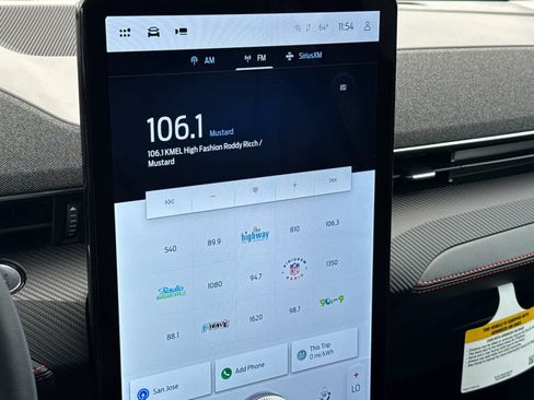 Used 2025 Ford Mustang Mach-E Premium w/ Sport Appearance Package image 17