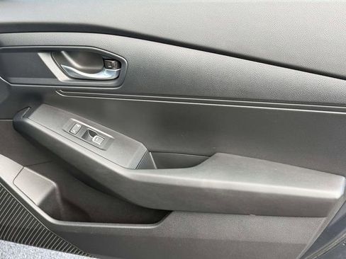 Used 2025 Honda Accord LX image 6