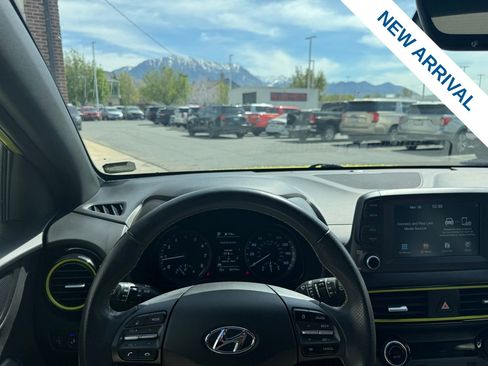 Used 2020 Hyundai Kona Limited image 19