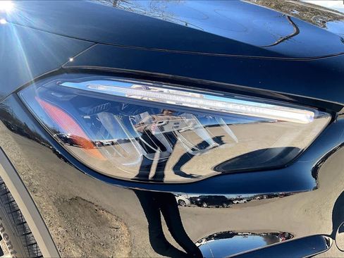 Used 2025 Mercedes-Benz GLA 250 image 27