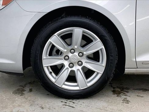 Used 2012 Buick LaCrosse Premium w/ Driver Confidence Package image 10