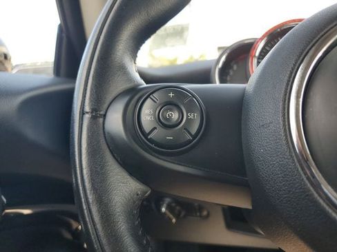 Used 2018 MINI Cooper S FWD image 19