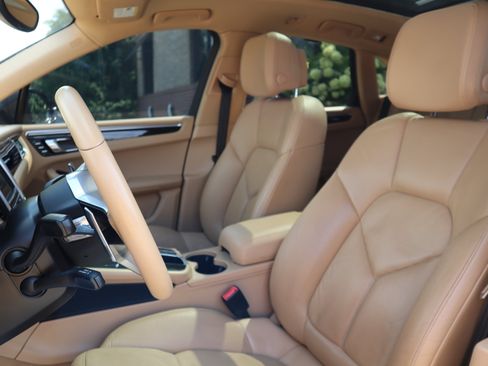 Used 2015 Porsche Macan S AWD/4WD image 27