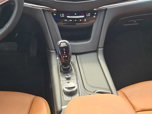 New 2026 Cadillac XT5 Premium Luxury w/ Driver Assist Package FWD image 16