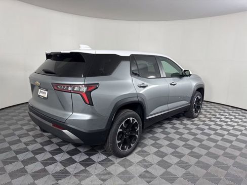 New 2026 Chevrolet Equinox LT w/ Convenience Package II FWD image 3