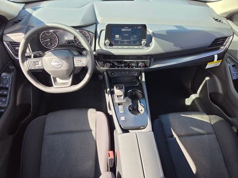 New 2026 Nissan Rogue SV FWD image 7