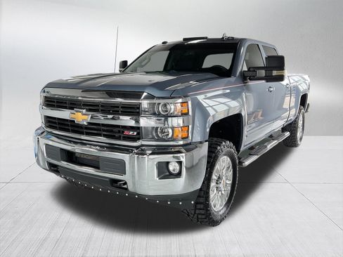 Used 2015 Chevrolet Silverado 2500 LT w/ LT Convenience Package AWD/4WD image 1