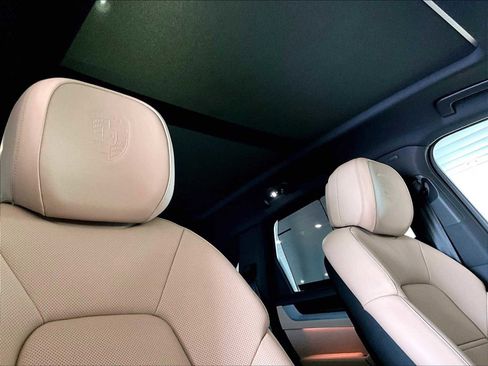 New 2026 Porsche Cayenne image 22