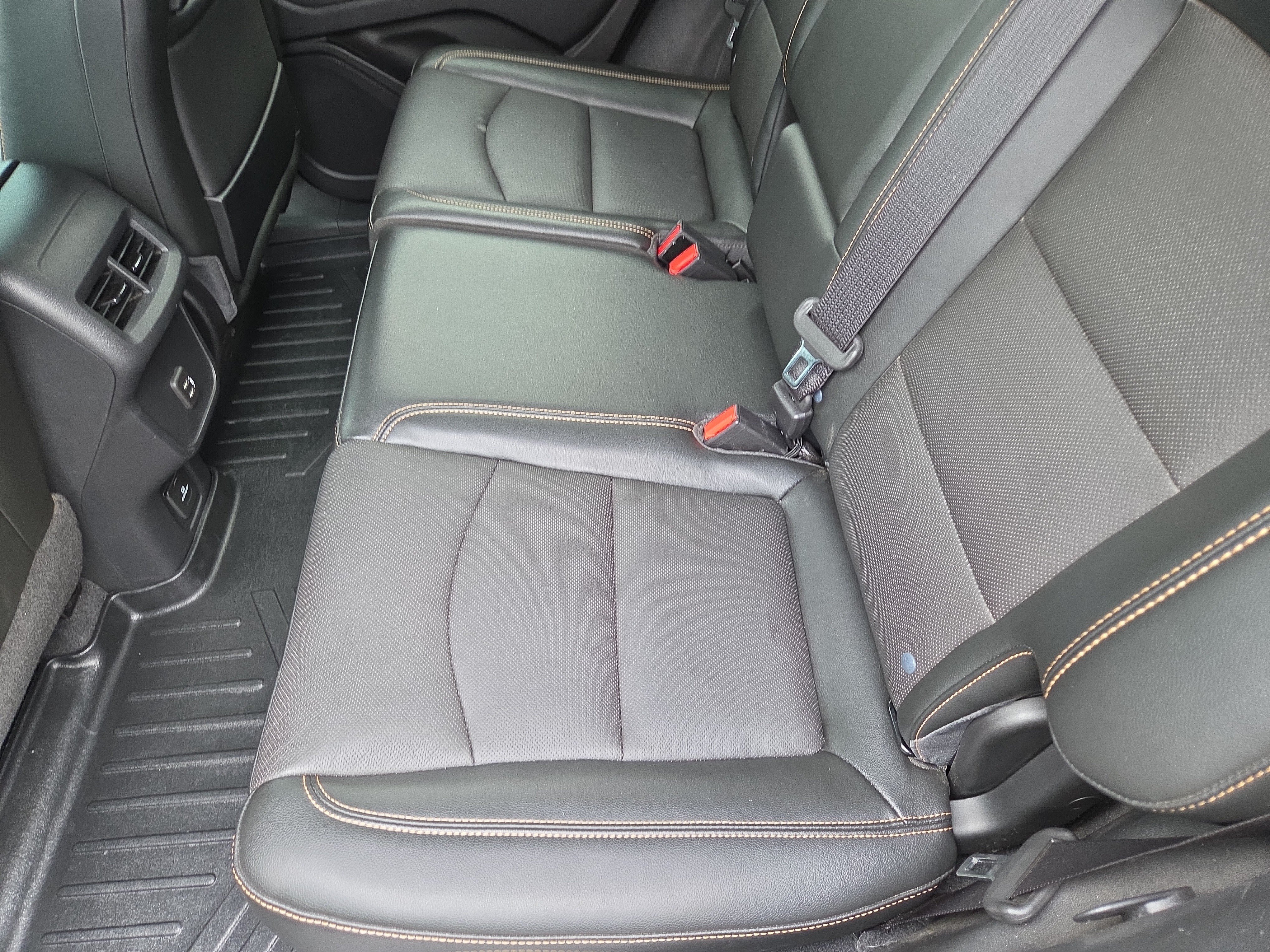 Used 2020 GMC Terrain SLT w/ Elevation Edition FWD image 23