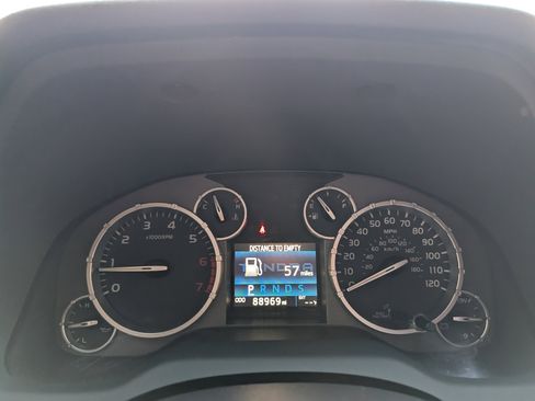 Used 2017 Toyota Tundra SR5 w/ SR5 Upgrade Package image 15