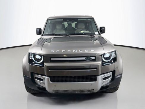 Used 2024 Land Rover Defender 130 S AWD/4WD image 2