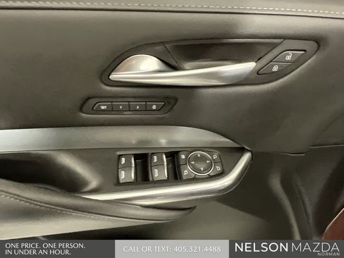 Used 2023 Cadillac XT4 Premium Luxury w/ Cold Weather Package image 21