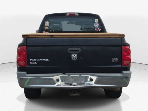 Used 2005 Dodge Dakota SLT RWD image 5