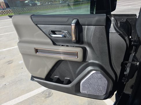 Used 2024 GMC Hummer EV 3X w/ Extreme Off-Road Package AWD/4WD image 27