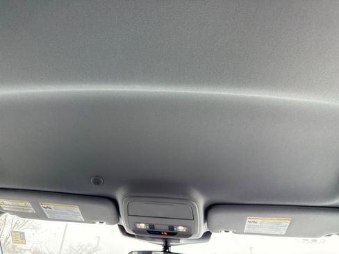 Certified 2023 Ford Explorer XLT w/ Equipment Group 202A image 13