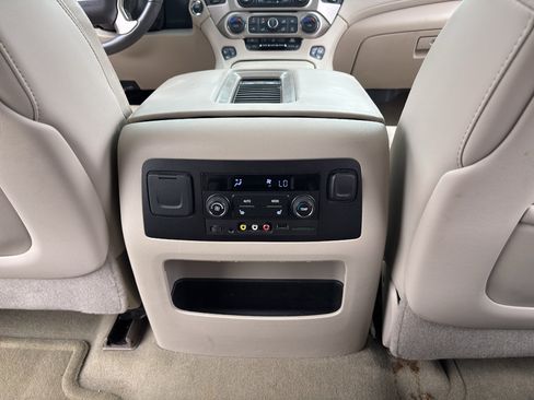 Used 2016 GMC Yukon Denali w/ Open Road Package AWD/4WD image 19