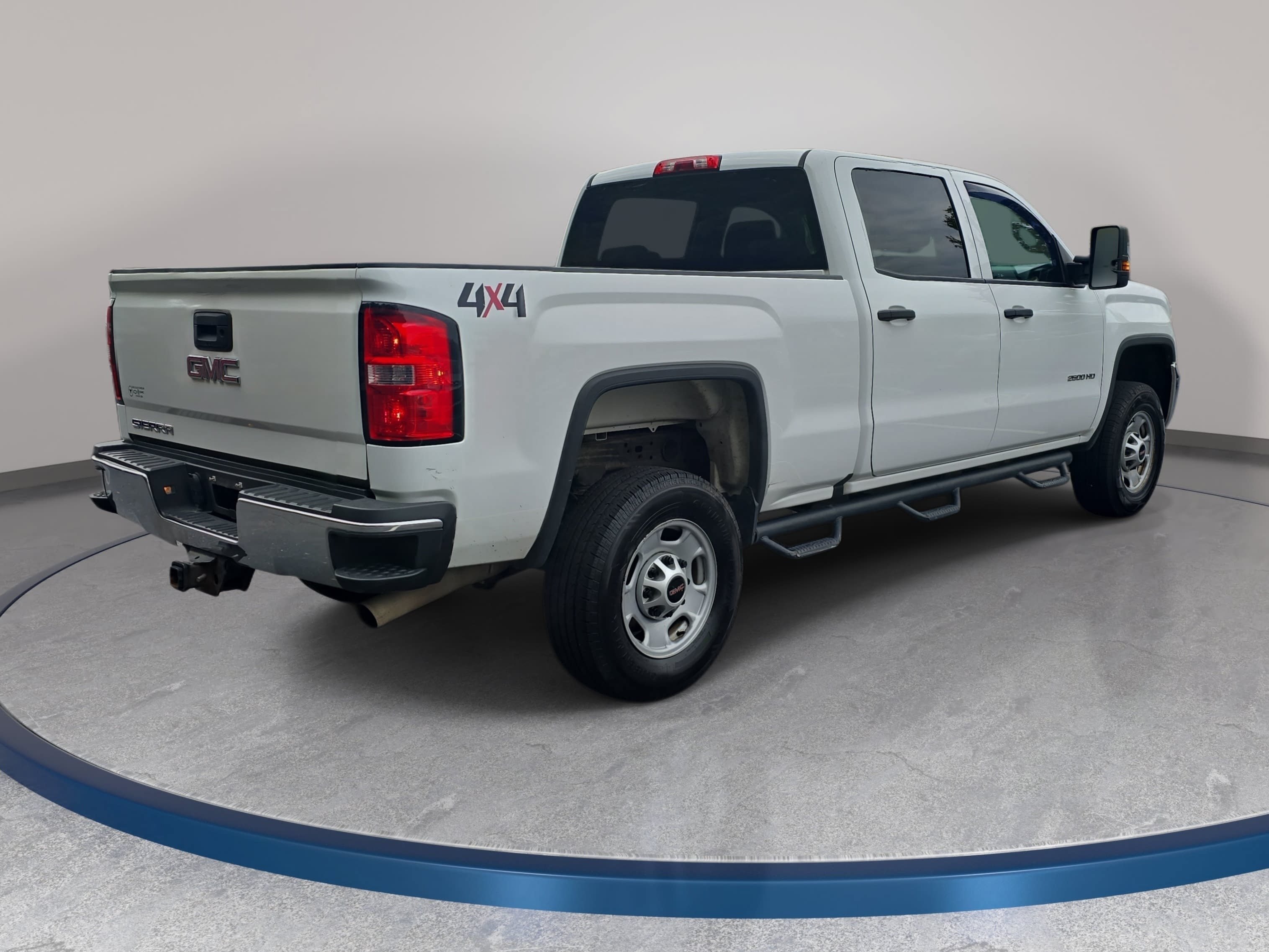 Used 2016 GMC Sierra 2500 4x4 Crew Cab w/ Sierra Convenience Package image 5