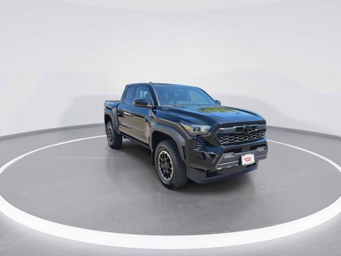 New 2026 Toyota Tacoma TRD Off-Road AWD/4WD image 2