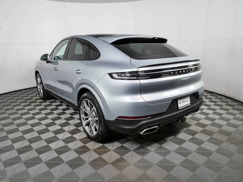 Used 2026 Porsche Cayenne Coupe AWD/4WD image 3