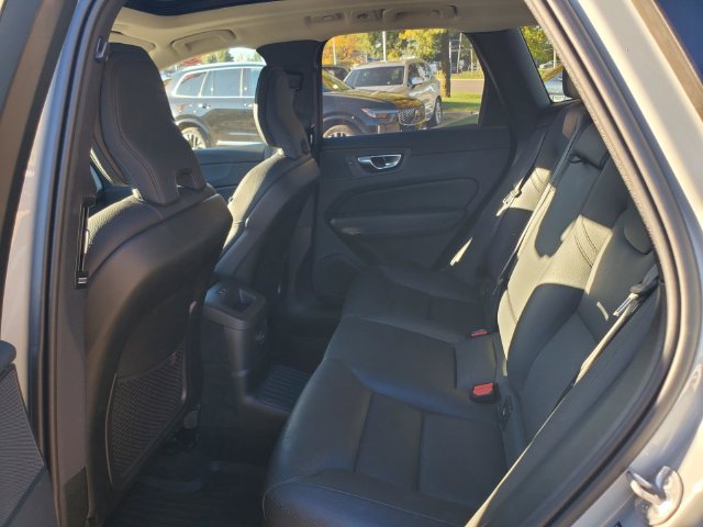 Used 2025 Volvo XC60 T8 Plus w/ Protection Package Premier AWD/4WD image 25