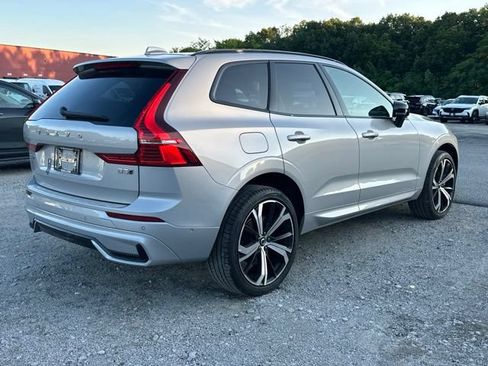 Used 2023 Volvo XC60 B5 Ultimate w/ Climate Package AWD/4WD image 5