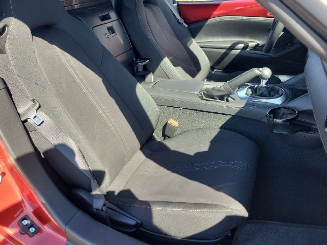 New 2026 MAZDA MX-5 Miata Club w/ Interior Package RWD image 22