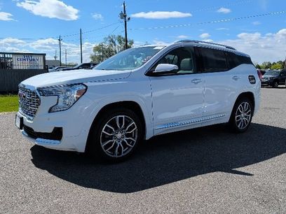 Used 2023 GMC Terrain Denali