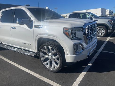 Used 2021 GMC Sierra 1500 Denali w/ Driver Alert Package II image 3