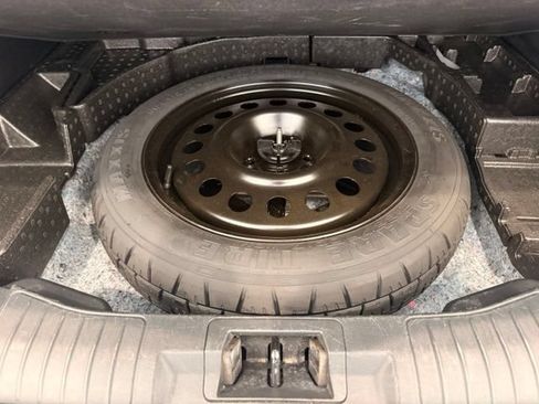 Used 2024 Ford Escape ST-Line AWD/4WD image 9