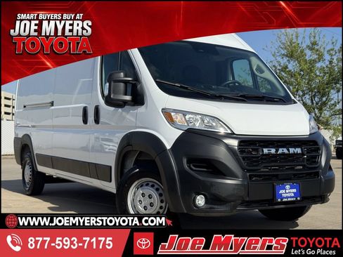 Used 2025 RAM ProMaster 2500 w/ Convenience Group FWD image 1